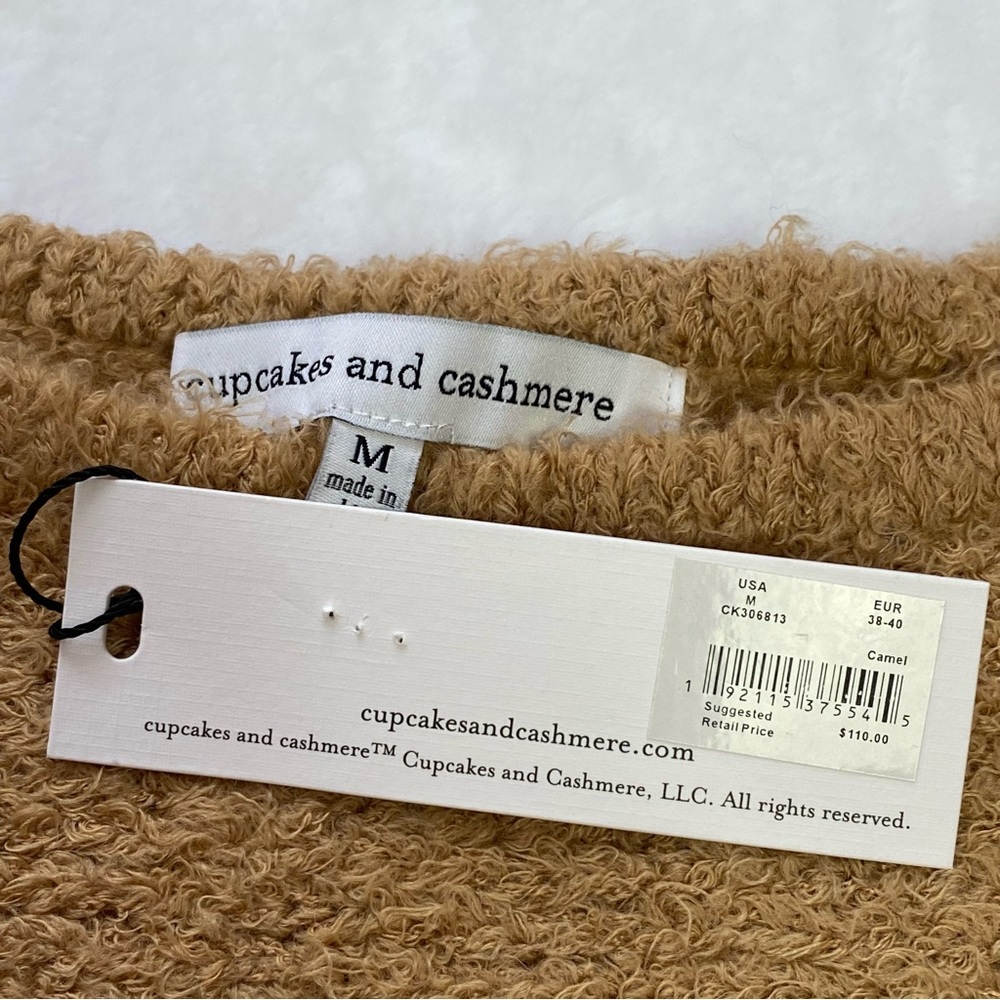 Cupcakes And Cashmere Brown Teddy Soft Dolman Cropped Long Sleeve Sweater - Picture 4 of 7